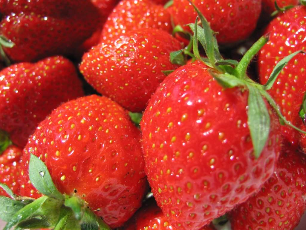 strawberries, strawberry texture, download photo, texture, background for website